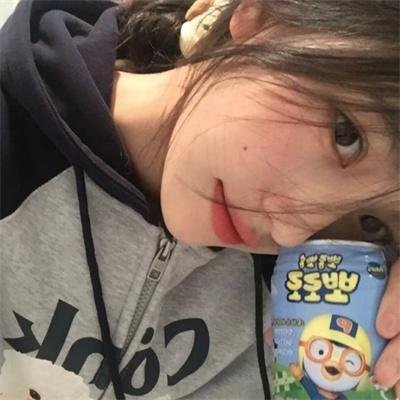 月里青山淡如画